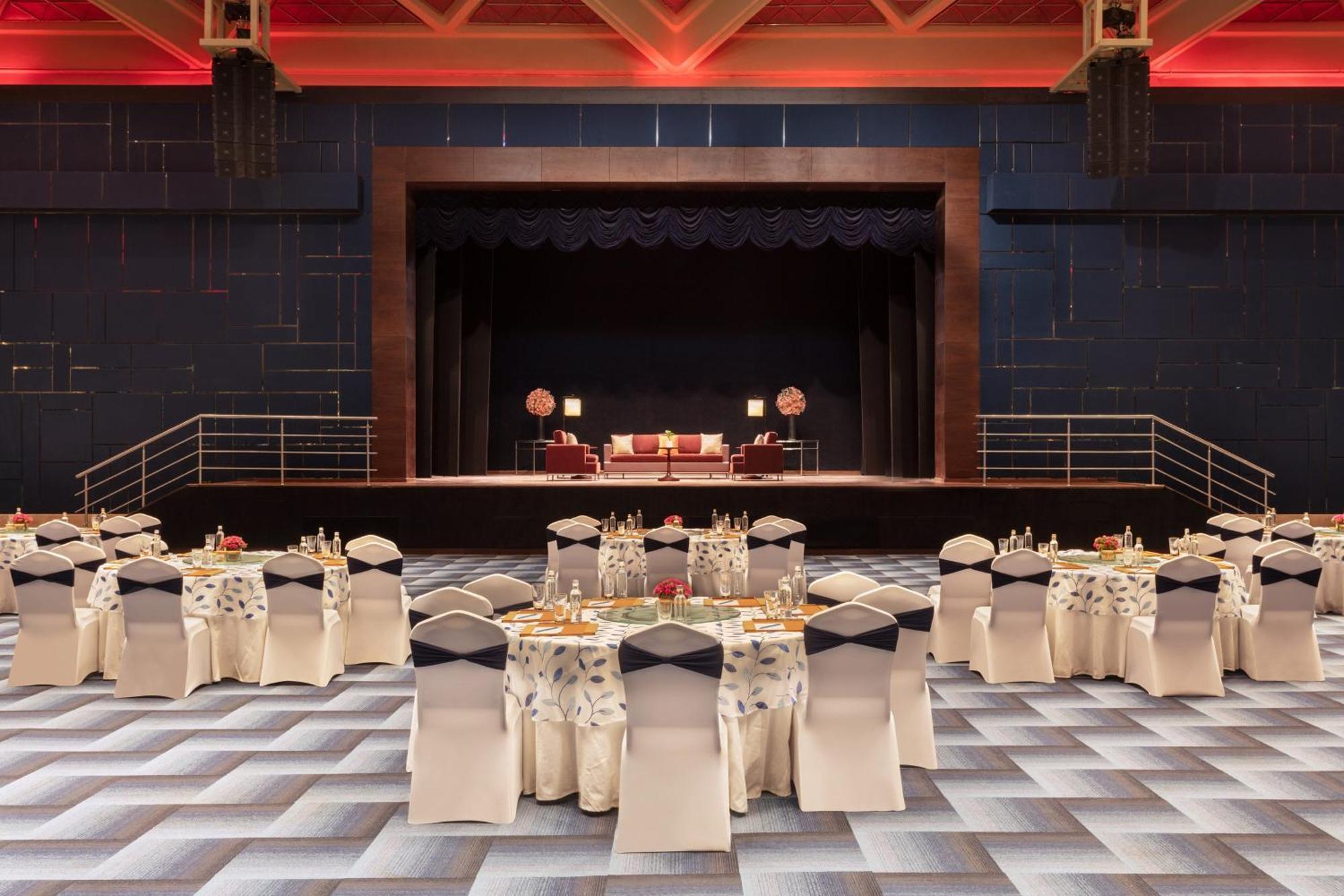 Sheraton Grand Bengaluru Whitefield Hotel & Convention Center Eksteriør bilde