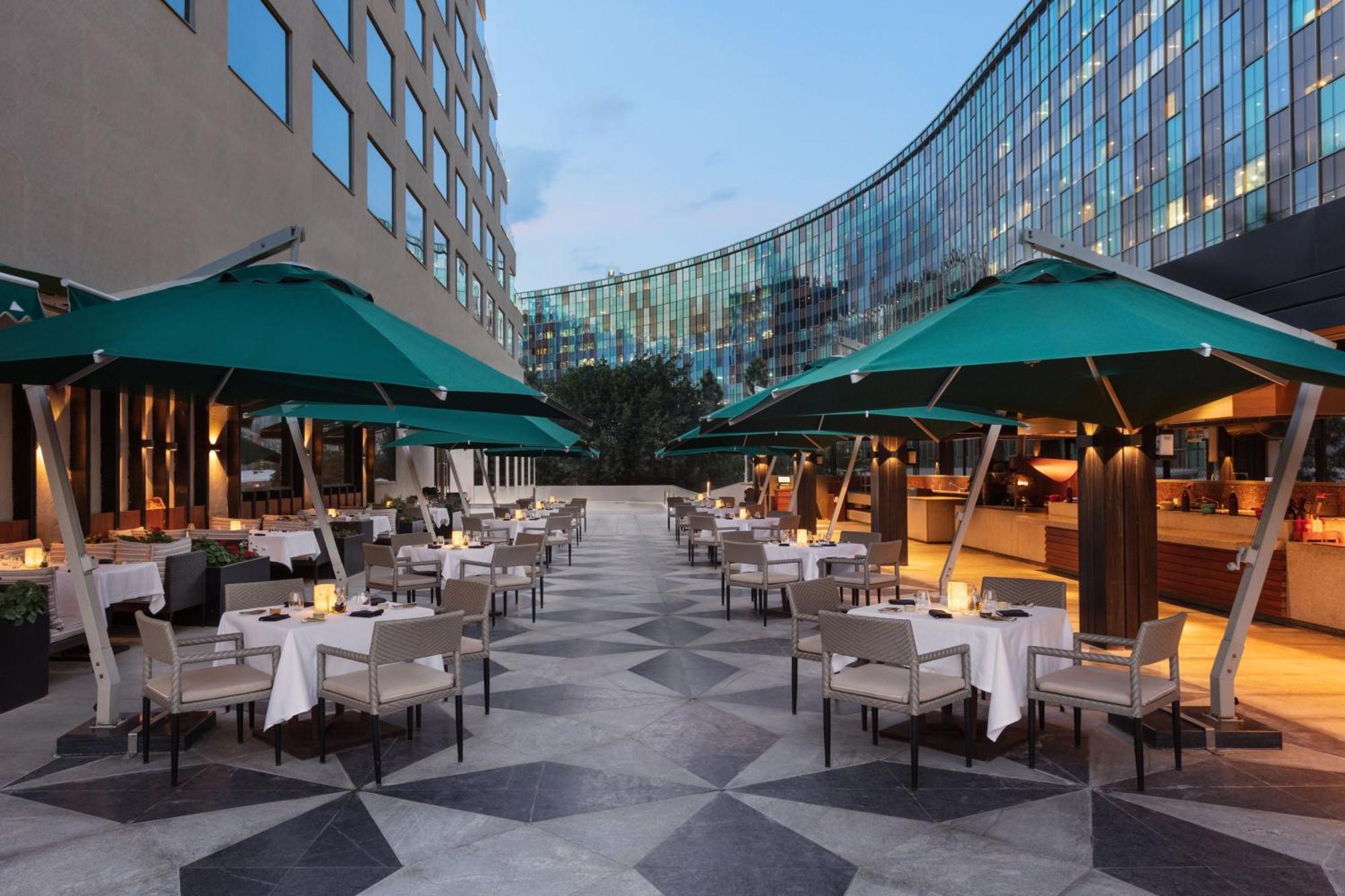 Sheraton Grand Bengaluru Whitefield Hotel & Convention Center Eksteriør bilde